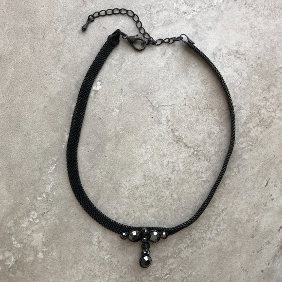 Black Rhinestone Pendant Choker - Picture 3 of 3